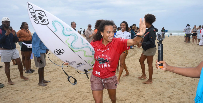 Julian Williams and Sahara Faye of Oahu win longboard titles in California
